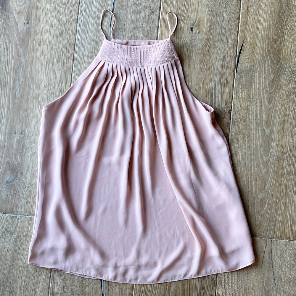RW&CO Blush flowy sleeveless halter top blouse